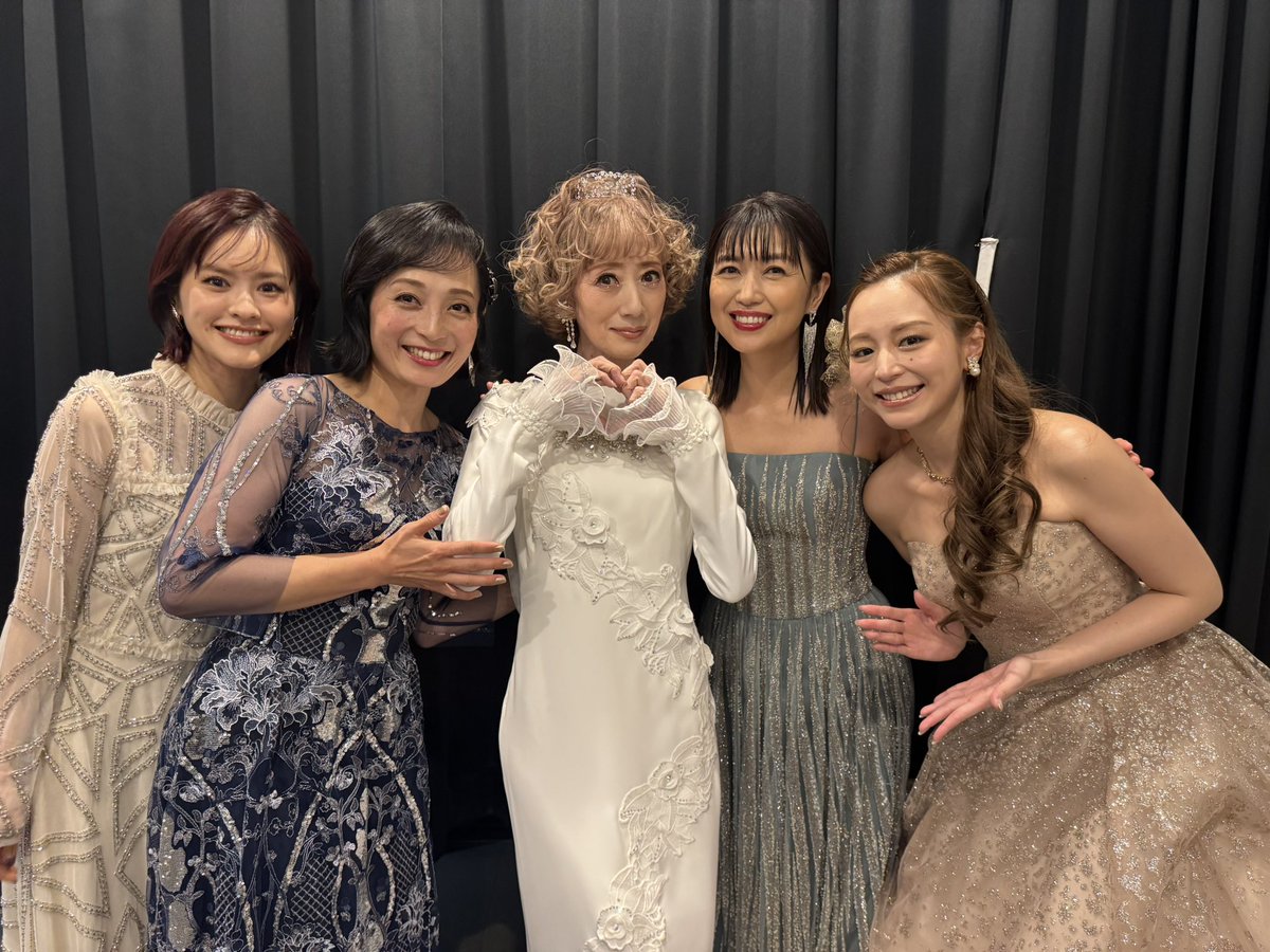 성우 히라노 아야 실베스터 르베이 80세 생일 콘서트 참여했었군